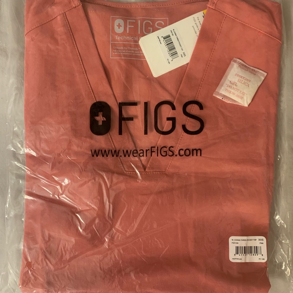 FIGS Scrub Top